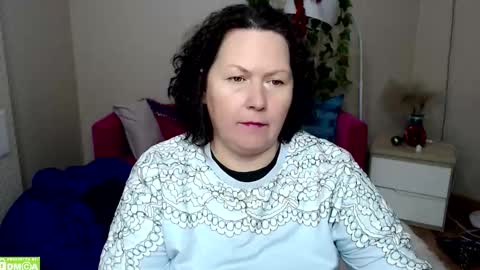 curvy_girlz online show from 12-14-25, 08:09