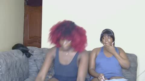 Snapshot of curvyebony1 chatting on 01-27-25, 04:11 curtis online show from 01-27-25, 04:11