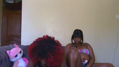 Snapshot of curvyebony1 chatting on 01-30-25, 12:48 curtis online show from 01-30-25, 12:48