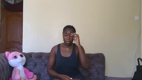 Snapshot of curvyebony1 chatting on 02-06-25, 12:16 curtis online show from 02-06-25, 12:16