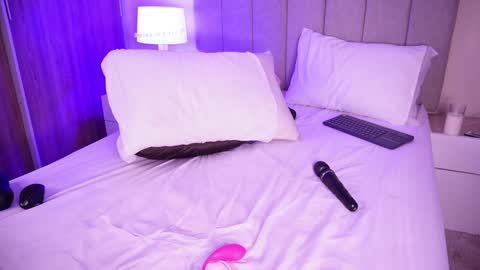 Samantha online show from 01-11-25, 11:02