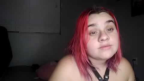 Snapshot of curvylucifinaxxx chatting on 12-19-24, 08:02 Lucifina ganja kittens online show from 12-19-24, 08:02