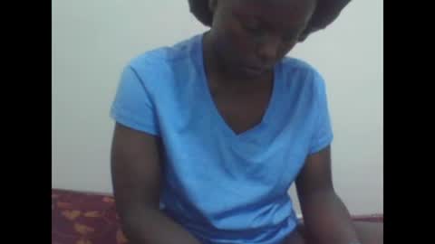 curvynubian online show from 11-17-25, 03:07