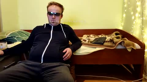 cute69696969 online show from 09-28-25, 09:31