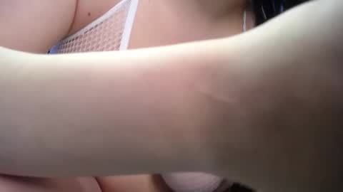 cute_angel_1 online show from 09-22-25, 12:40