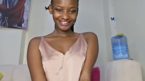 cute annah online show from 01-26-25, 06:07