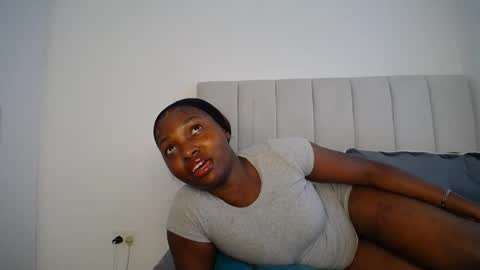Liya online show from 09-23-25, 09:34