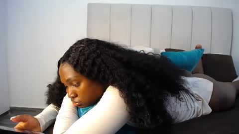 Liya online show from 11-03-25, 08:37