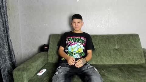 Snapshot of cute_boys18 chatting on 01-10-26, 07:37 ARTURO-18 MATIAS-18 NIKOLAY-19 HADES-18 GABO-19 online show from 01-10-26, 07:37