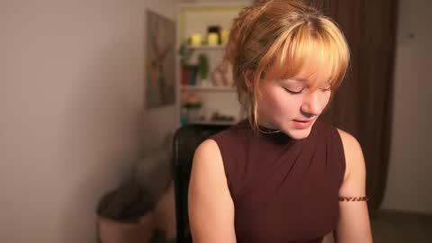 Coco online show from 11-24-25, 08:19