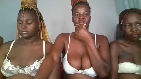Snapshot of cute_daniellah chatting on 01-30-25, 07:15 Danillah online show from 01-30-25, 07:15
