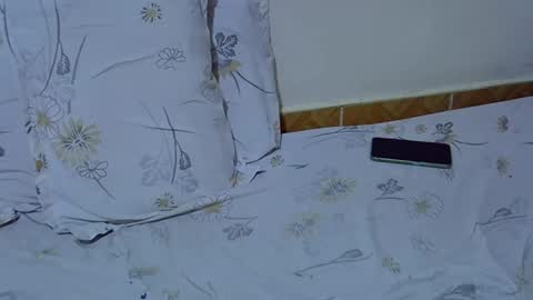 lynn online show from 11-15-25, 08:00