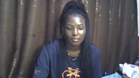 Snapshot of cute_emmy1 chatting on 11-01-25, 02:08 cute_emmy1 online show from 11-01-25, 02:08