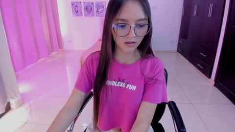 Snapshot of cute_fox_1 chatting on 01-19-26, 02:54 Bella Fox online show from 01-19-26, 02:54