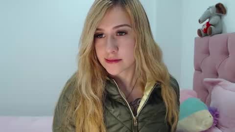 Isabella online show from 02-02-25, 05:10