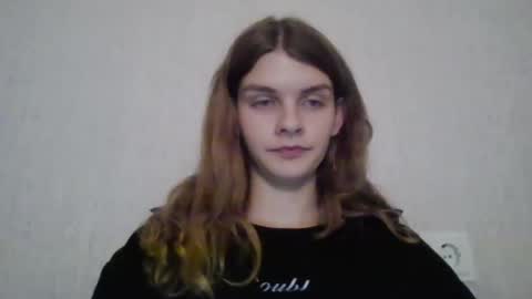 cute_kitte online show from 12-15-24, 03:42