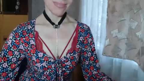 cute_lion_ online show from 12-26-24, 08:18