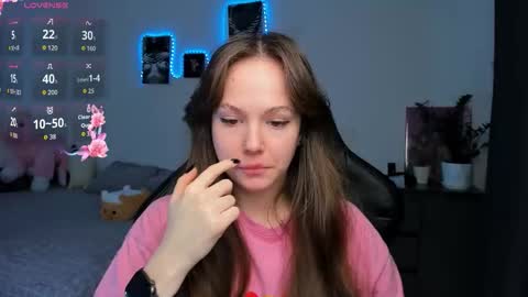 Emily online show from 11-11-25, 05:40