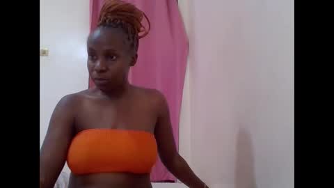cute_lizah online show from 02-26-25, 11:09