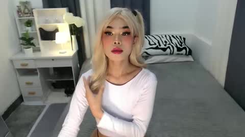 Jane online show from 11-04-25, 06:56