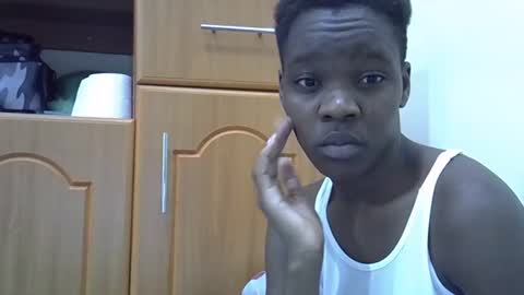 Snapshot of cute_marion chatting on 02-03-25, 01:30 cute_marion online show from 02-03-25, 01:30
