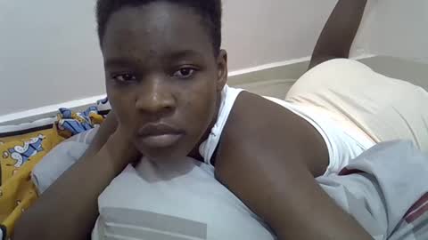 Snapshot of cute_marion chatting on 02-11-25, 08:10 cute_marion online show from 02-11-25, 08:10