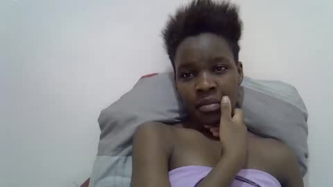Snapshot of cute_marion chatting on 02-19-25, 12:57 cute_marion online show from 02-19-25, 12:57