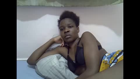 Snapshot of cute_marion chatting on 02-26-25, 06:43 cute_marion online show from 02-26-25, 06:43