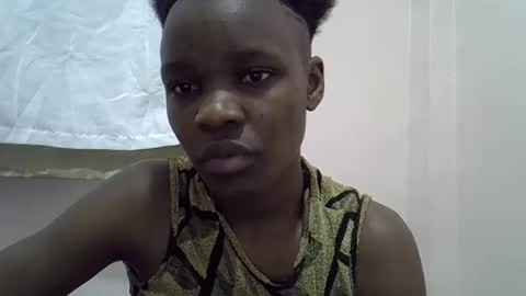Snapshot of cute_marion chatting on 02-28-25, 12:43 cute_marion online show from 02-28-25, 12:43