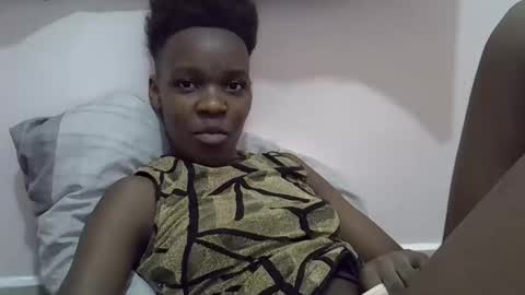Snapshot of cute_marion chatting on 02-28-25, 04:32 cute_marion online show from 02-28-25, 04:32
