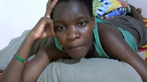 Snapshot of cute_marion chatting on 09-12-25, 07:25 cute_marion online show from 09-12-25, 07:25