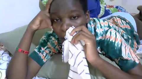 Snapshot of cute_marion chatting on 09-23-25, 02:25 cute_marion online show from 09-23-25, 02:25