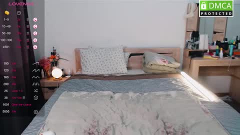 Milana online show from 10-21-25, 12:06