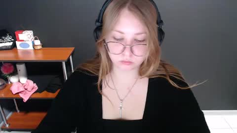 Veronica online show from 01-07-25, 11:05