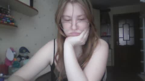 Veronica online show from 02-12-25, 09:42