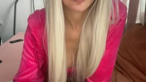 cute_patrice online show from 11-27-25, 11:12