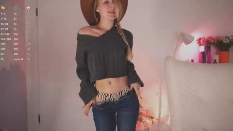 Snapshot of cute_pie_an chatting on 09-13-25, 12:32 AN online show from 09-13-25, 12:32