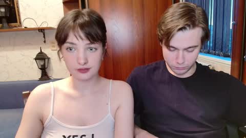 Coraline and Tom online show from 10-12-25, 11:20