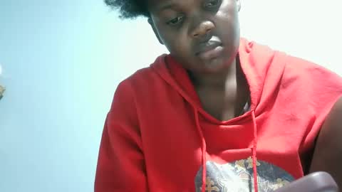 cute_roxie online show from 01-28-25, 08:47