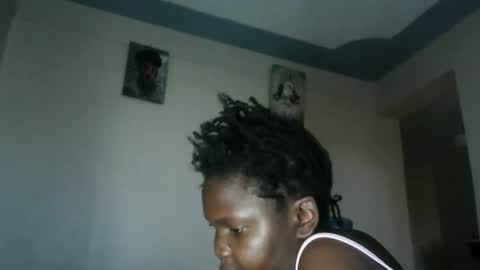 cute_roxie online show from 11-03-25, 02:29