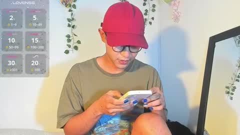 cute_sammy_1 online show from 09-18-25, 11:01