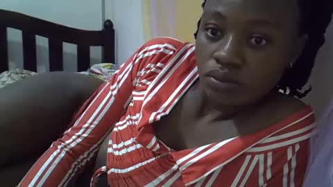 cute_savanna online show from 02-09-25, 03:22