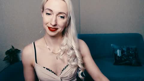 cute_smile_shy online show from 02-13-25, 11:15