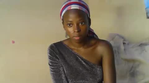 Snapshot of cute_sonny chatting on 11-23-25, 12:49 cute_sonny online show from 11-23-25, 12:49