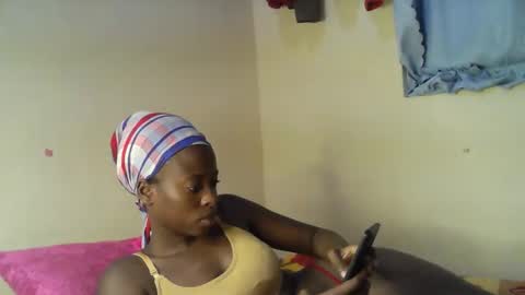 Snapshot of cute_sonny chatting on 12-02-25, 08:26 cute_sonny online show from 12-02-25, 08:26