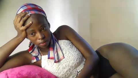 Snapshot of cute_sonny chatting on 12-04-25, 06:01 cute_sonny online show from 12-04-25, 06:01