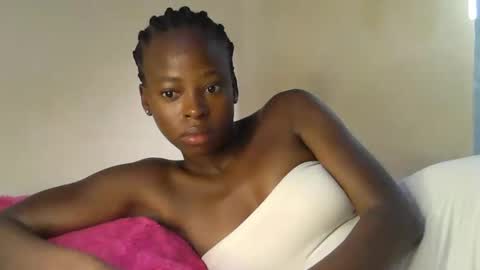 Snapshot of cute_sonny chatting on 12-17-25, 05:24 cute_sonny online show from 12-17-25, 05:24