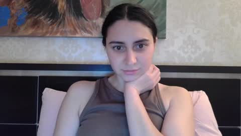 Snapshot of cute_strawberry_ chatting on 12-20-24, 05:40 cute_strawberry_ online show from 12-20-24, 05:40