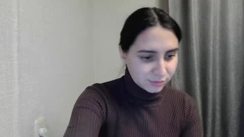 Snapshot of cute_strawberry_ chatting on 12-25-24, 04:54 cute_strawberry_ online show from 12-25-24, 04:54