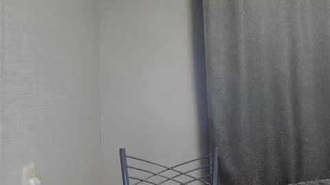 Snapshot of cute_strawberry_ chatting on 12-27-24, 07:14 cute_strawberry_ online show from 12-27-24, 07:14